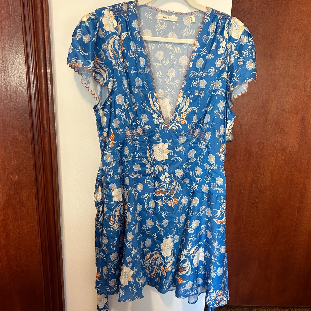 NWOT DOEN Dianne Blue Floral Silk Mini Dress